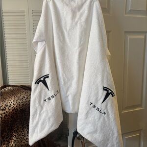 Tesla Rear Seat Cover White Towel with Black Logo.